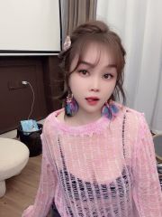 高质量丰满欲女肥鲍水多诱人