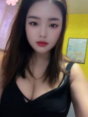 骚妹逼嫩水多各种姿势都能玩
