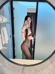 妹妹小嫩穴